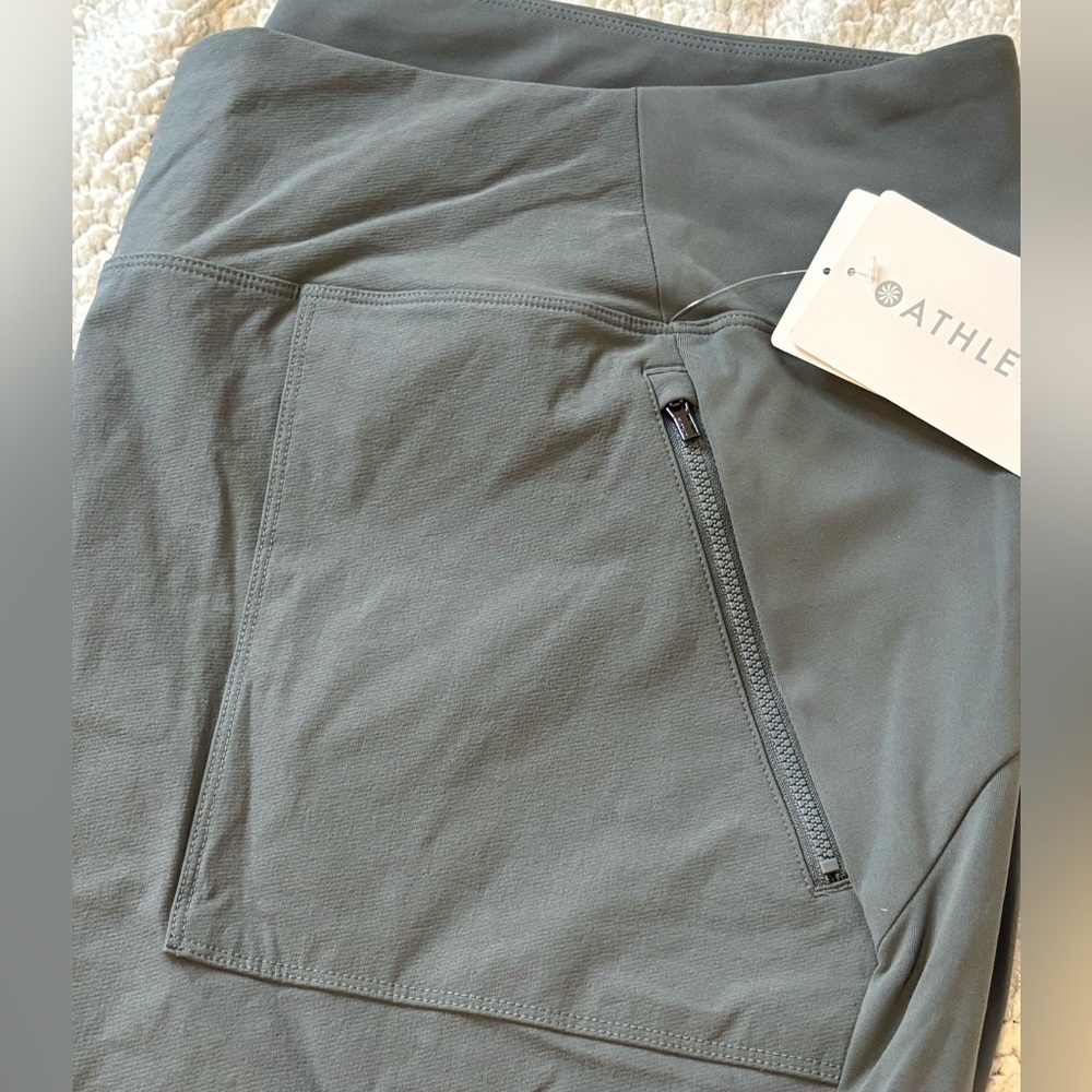 Size 24 3X ATHLETA Pants Headlands‎ Hybrid Cargo II Tight Leggings - Picture 5 of 9